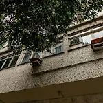 Apartamento Decorado Em Copacabana | Tn 242/201
